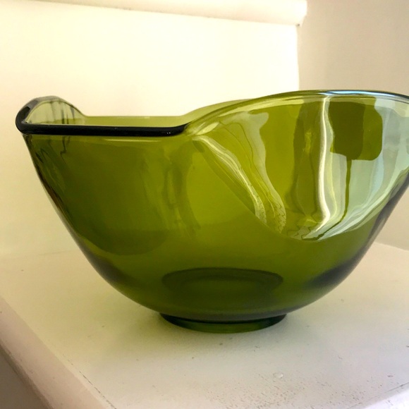Vintage Anchor Hocking Olive Green Glass Serving Bowl - Picture 1 of 9